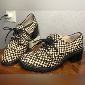 MICHAEL Michael Kors Black and Cream Houndstooth Loafers